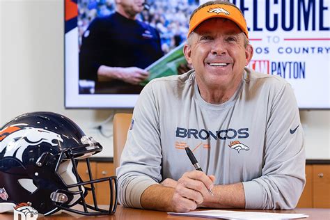 Jan 31, 2023 · Sean Payton agrees to coach the Denver Broncos, returning to the NFL after 1-year hiatus. Sean Payton lasted one season outside of football. The former New Orleans Saints head coach, who stepped ... 